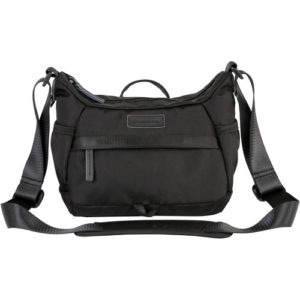 VEO GO 21M BK SHOULDER BAG, BLACK