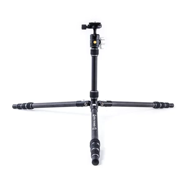 Vanguard VESTA TB 204CB CARBON FIBER TRIPOD WITH T-46 BALL HEAD