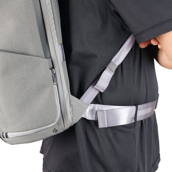 VEO CITY B42 Medium Camera Backpack